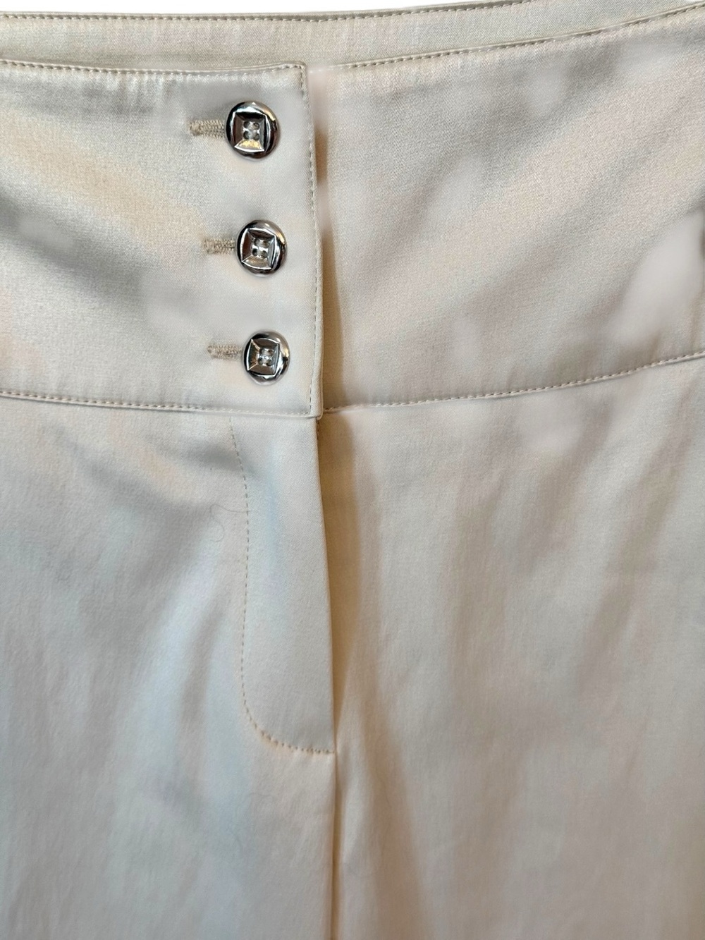 São Paulo Silk Sheen Cream 3 Button Wide Leg Pant - Picture 5 of 6